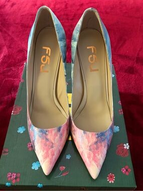 FSJ Pink and Blue Watercolor Pointed Toe Pumps
